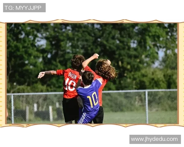 足球明星在学业与职业之间的选择与平衡探讨