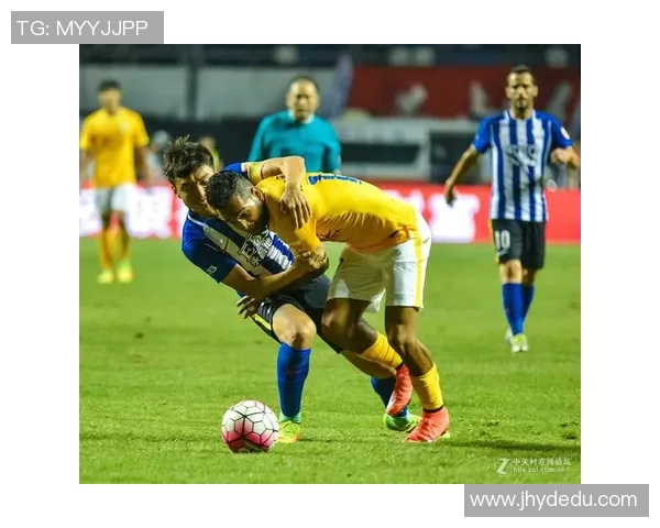 足球明星摔角大赛精彩瞬间集锦让你领略不一样的运动魅力与激情